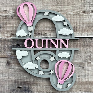 Placa de berçário de balão de ar quente - arte de parede com nome de bebê de 2 tamanhos - personalizada e pintada à mão em qualquer cor de sua escolha