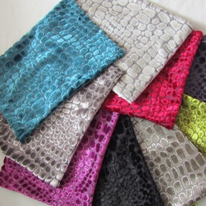 Designers Guild Velvet fabric Nabucco Cushions 12 x 16 in