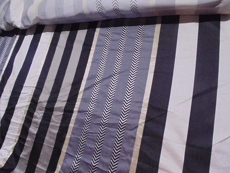 Designers Guild Fabric Hiranya Noir Per yard FDG219204