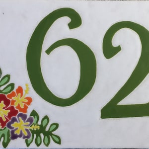 Corner flower address tile