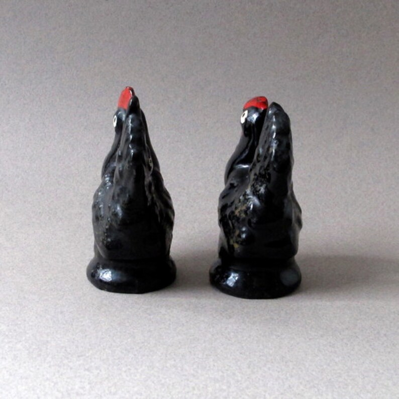 Retro Vintage Black Hen and Rooster Ceramic Salt and Pepper