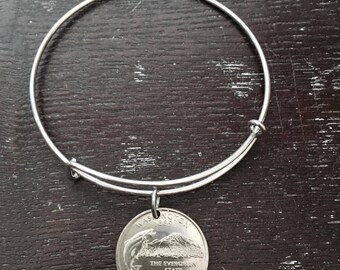 Washington state quarter expandable wire bangle bracelet