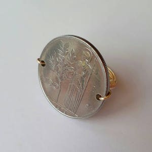 Italy 100 lira wire wrapped ring