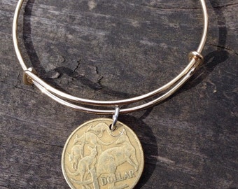 Australia 1 dollar expandable style wire bangle bracelet kangaroos