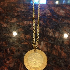 メキシコの鷲をあしらった10ペソ硬貨のネックレス