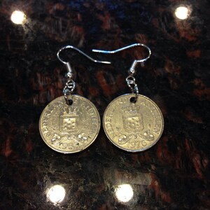 Netherlands Antilles 25 cents coin earrings