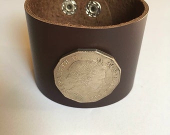 Australia 50 cents Leather Cuff Coin Bracelet queen