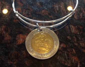 Uruguay 10 pesos expandable style wire bangle bracelet bi metal