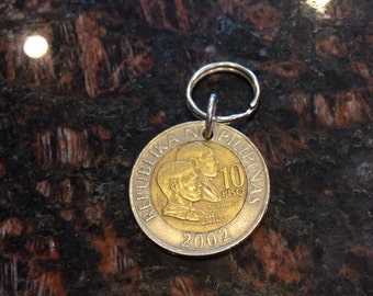 Philippines 10 piso coin keychain