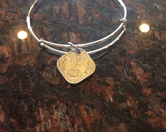 India 5 paise expandable style wire bangle beacelet