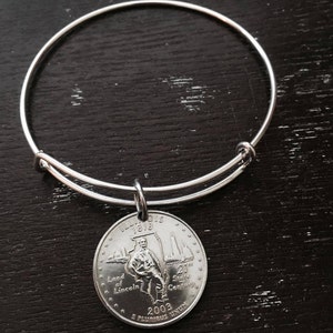 Illinois  state quarter expandable wire bangle bracelet