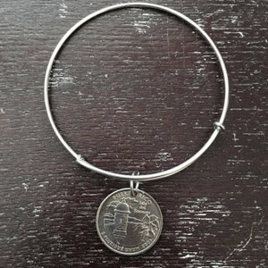 Puerto Rico state quarter expandable wire bangle bracelet