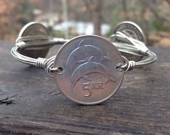 Iceland 5 kronur Bourbons and Boweties style wire wrapped bangle bracelet dolphins