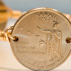 Hawaii state quarter wire bangle bracelet