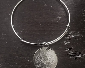 Connecticut  state quarter expandable wire bangle bracelet