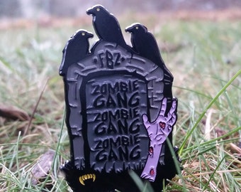 ZOMBiE GANG Headstone Hat Pin *LIMITEDEDITION* Heady Hat Pins by : Eccentric Visuals