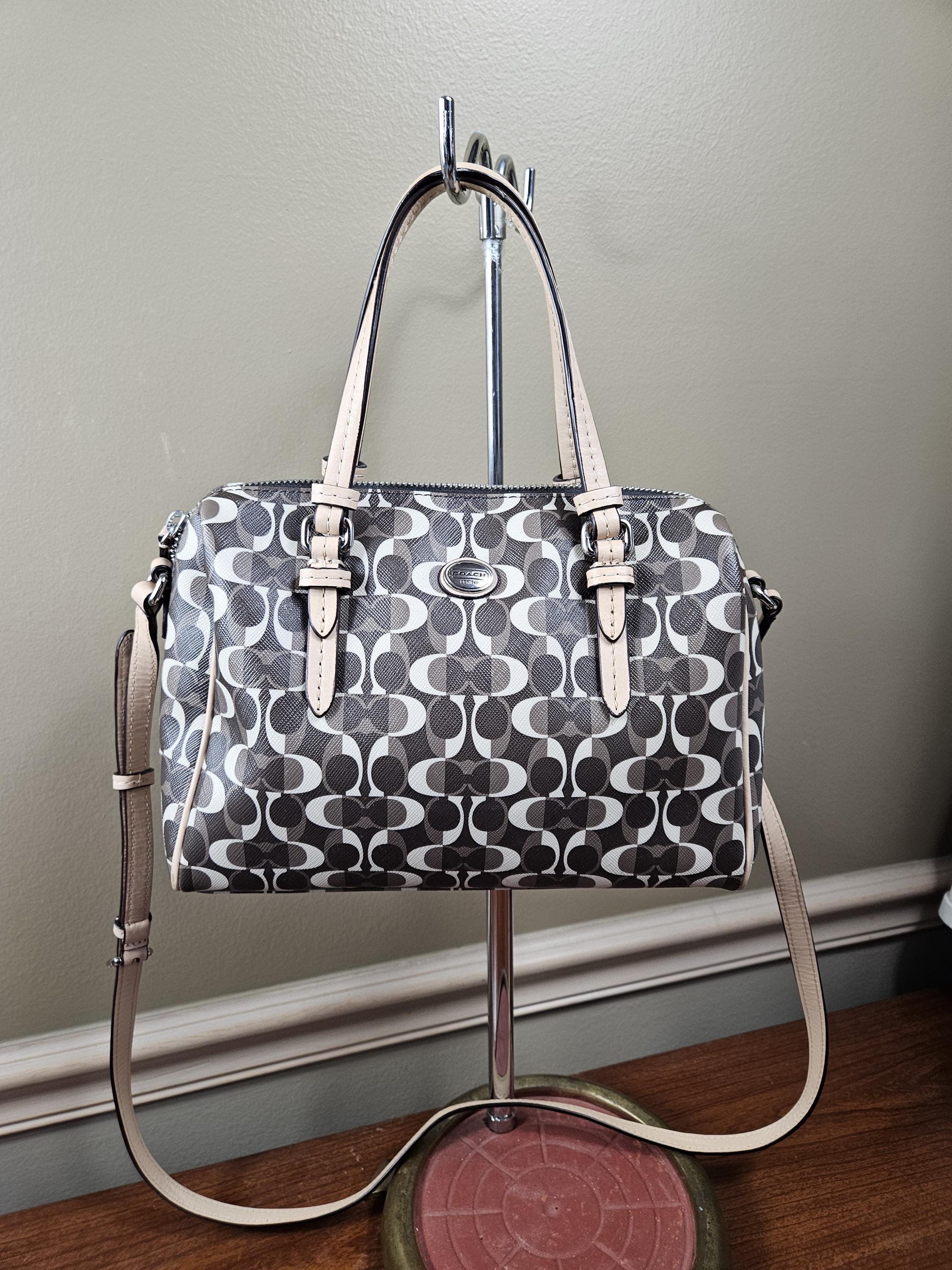 コーチ ペイトンベネット ミニサッチェル COACH（コーチ） シグネチャー ミニベネットサッチェル ショルダー付き