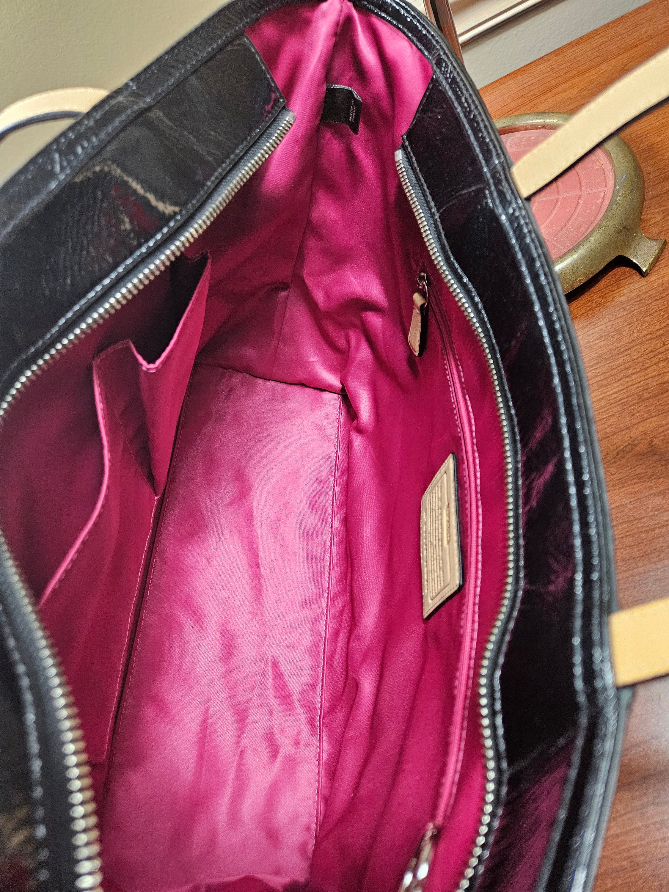 Auth Coach 18674 Poppy Daisy Liquid Gloss Patent Leather