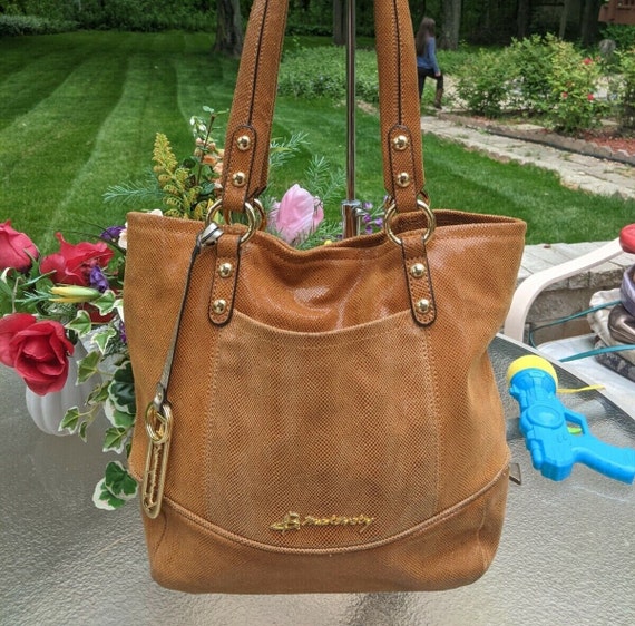 B makowsky sales gold purse