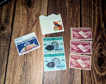 Vintage Lot of STAMPS - 1967-1999 - MARS/Libya/Special Delivery/American Kestral