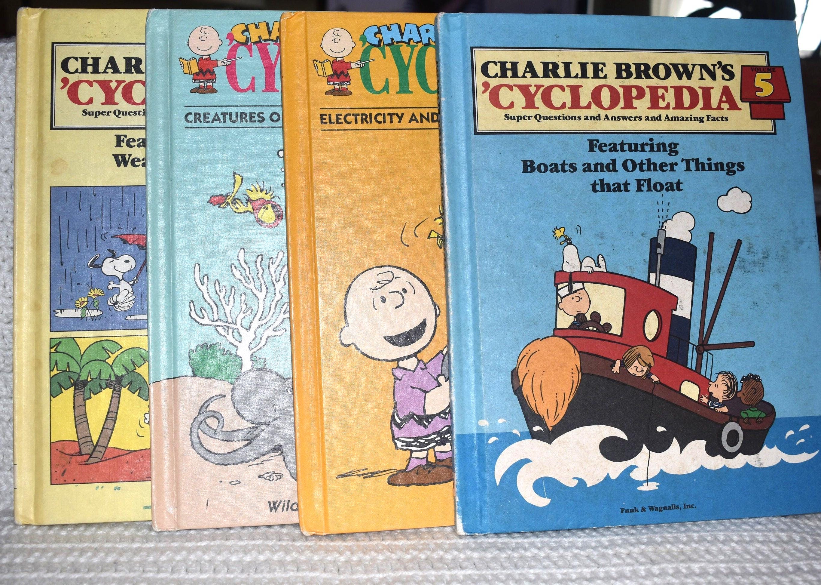 Charlie Brown Cyclopedia - Etsy