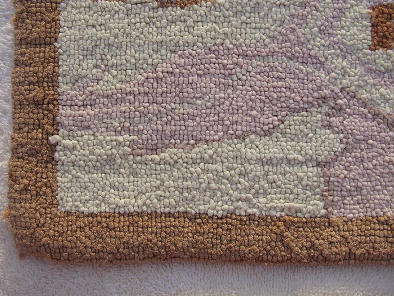 Semiantique Hooked Rug on Burlap American Folk Art Canada Etsy