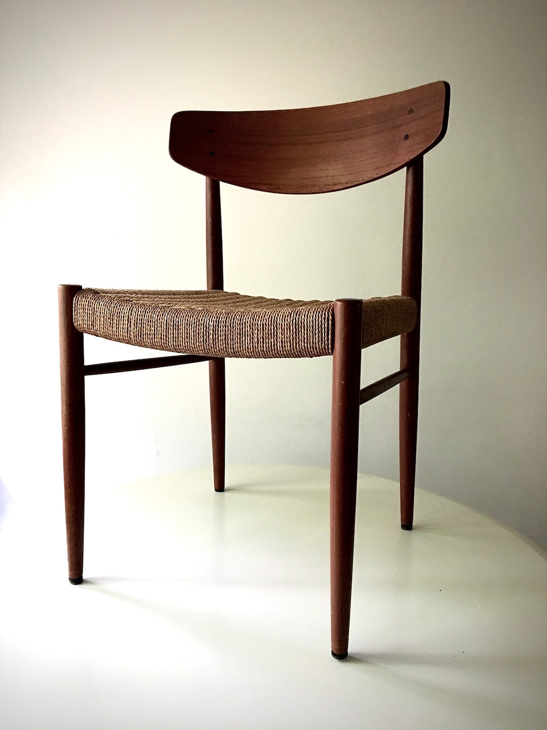 DANISH CHAIRS ノリツグ・オダ著 大流行中！ DANISH CHAIRS ノリツグ・オダ著 アート・デザイン