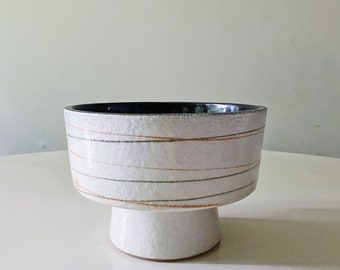 Jarrón de cerámica escultórica japonesa Vintage hecho a mano Raro mediados de siglo Studio plantador arquitectónico Otagiri Designer Footed