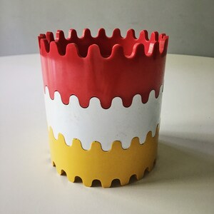 Alan Fletcher Clam Ashtray - Etsy