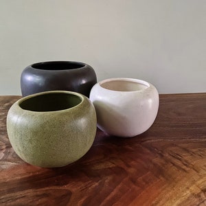 Sculptural Orb pottery vase trio Gainey Style Vintage Handmade midcentury Studio planter architectural ikebana styling California image 2