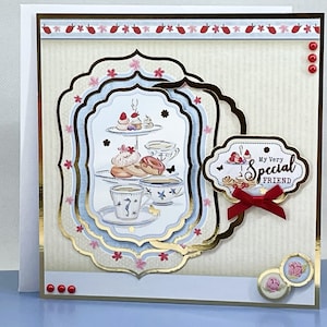 Carte spéciale pour un ami - carte de voeux faite main pour l'anniversaire d'une femme avec image du thé de l'après-midi, carte de thé et de café, carte de gâteau,