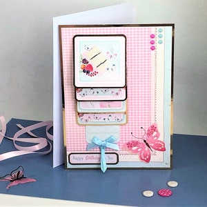 Joyeux anniversaire - carte de voeux mécanique faite main pour l'anniversaire d'une femme. Carte 3D « cascade » mobile et coulissante. CODE : WF02