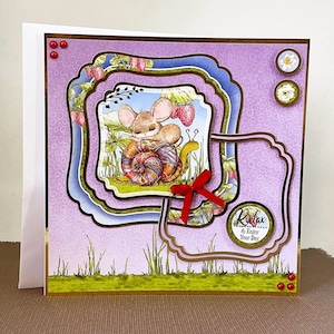 Détendez-vous et profitez de votre journée - Carte de voeux faite main pour un anniversaire de femme avec de jolies images de souris et d'escargots. Anniversaire d'une femme. Carte personnalisée