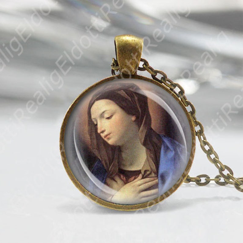 Our Blessed Mother Mary Catholic Necklace Medal Religious Vintage Pendant NEW