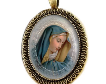Sorrowful Mother Mary Christian Catholic Medal Religious Pendant