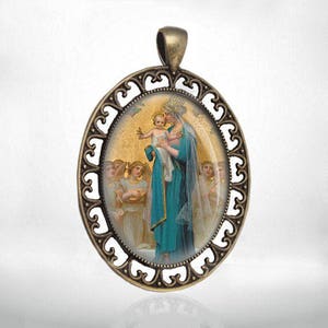 Religious Catholic Virgin Mary Medal Pendant Art Madonna and Child