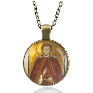 St. Arthur of Glastonbury Necklace – Religious Medal Pendant for Faith and Protection