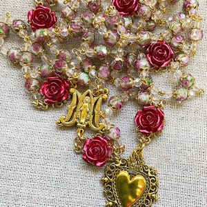 Rosary Immaculate Mary Lampwork Beads Gold Tone Sacred Heart with Roses