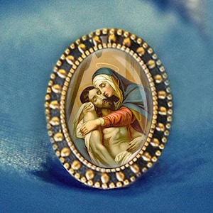 Sorrowful Mother / Our Lady of Sorrows Catholic Brooch Catholic Broach. Antique Gold Religious Pin