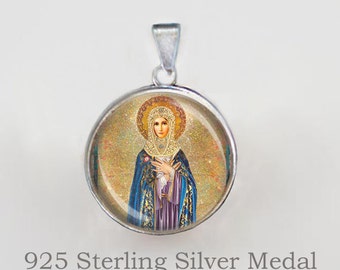 Holy Mother Mary Medal: Religious 925 Sterling Silver Pendant  0.8" (20 mm)