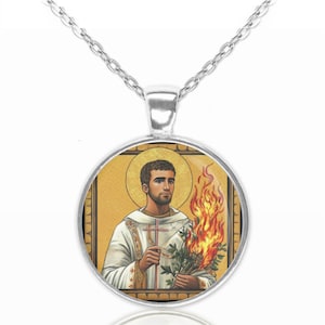 Collar de San Lorenzo con colgante religioso y medalla