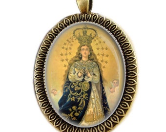 Our Lady Of Milagros Caacupe / Virgin Mary Christian Medal