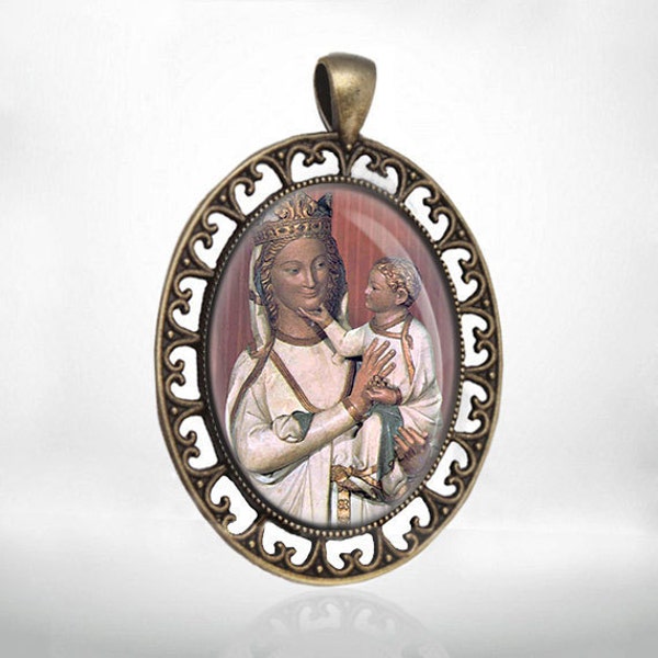 Vierge blanche Vierge catholique médaille Mère Marie et Jésus pendentif ovale grands bijoux Vierge de Tolède souriante, Vierge de Prima