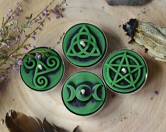 Witchcraft Symbols Mold for Tealight Candles, Celtic Pagan Wax Melts - Wiccan soft Silicone Mould