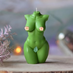 Curvy Woman Torso Mold for Candle, Soap, Resin, Plaster - 100mm 4inch goddess silicone mould