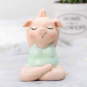 Yoga Schwein 3D Silikonform, Seife/Kerzenform, Lotus Pose