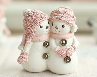 3D FOOD SAFE silicone mold - two snowmen in a knitted hat, scarf, mittens, snowman mould, soap, candle mold, christmas candle, new year