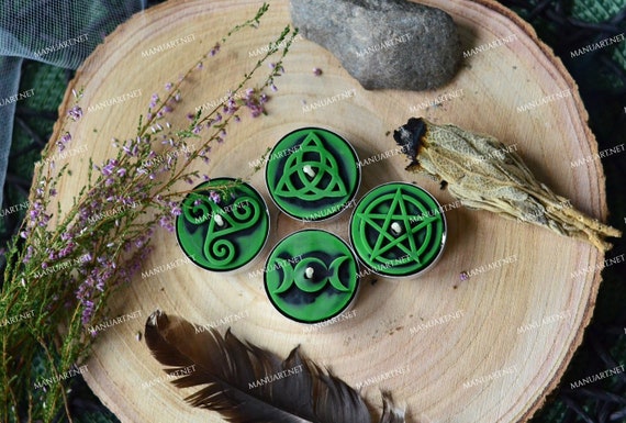 Witchcraft symbols FOOD SAFE silicone mold, tealight candle mould, Triple moon, pagan, Wicca, pentacle, spell, Altar, Rituals, Pentagram
