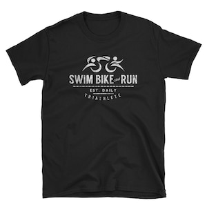 Triathlon Triathlet klassisches Design Tshirt &quot;Vintage Look&quot; - Swim Bike Run - Herren T-shirt