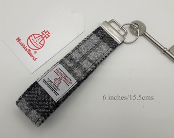Harris Tweed Keyring / Free UK P&P / Grey Check